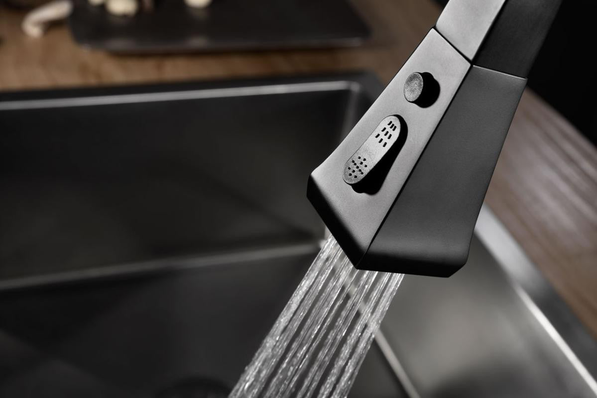 KF811 Single-Handle Kitchen Faucet, Matte Black
