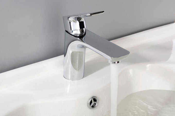 Single-Handle Bathroom Faucet 02411 - Polished Chrome