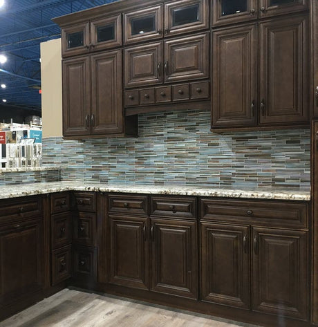 Backsplashes and Cabinets: Perfect Together!