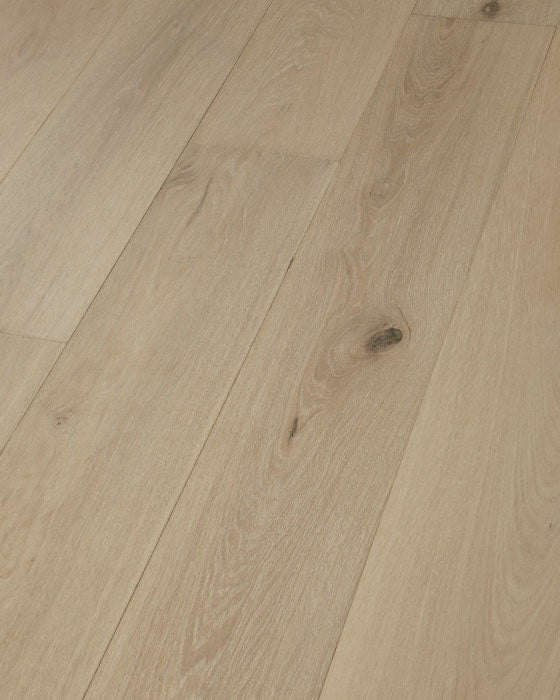 Piso de madera de ingeniería Southport Snow Cloud 7.5" Roble blanco 1