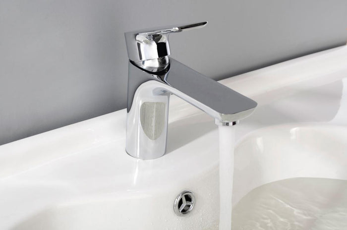 Single-Handle Bathroom Faucet 02411 - Polished Chrome 2